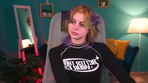 jade_castle online show from 01.30.25