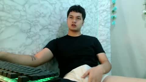 Snapshot of jade_halo chatting on 04.19.26 jade_halo online show from 04.19.26