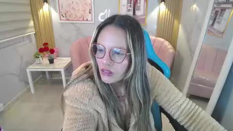Jade  online show from 11.22.25