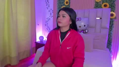 Snapshot of jade_nm chatting on 10.06.25 ade online show from 10.06.25