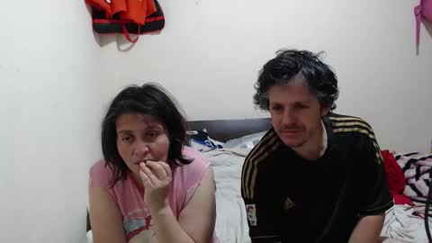 jade y noah online show from 09.15.25