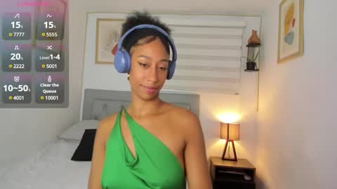 Jade smile online show from 02.24.25