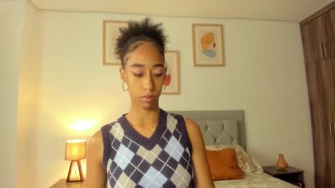 Jade smile online show from 10.02.25