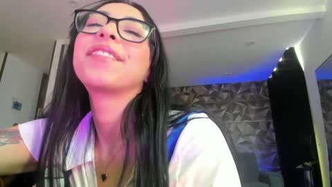 Jade  independent model online show from 03.04.25