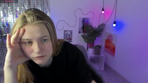 Jade online show from 12.15.24