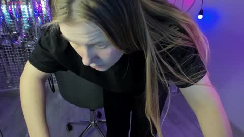 Jade online show from 12.15.24