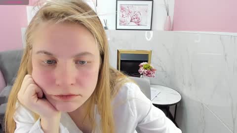 Jade online show from 12.19.24