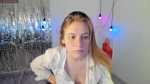 Jade online show from 12.22.24