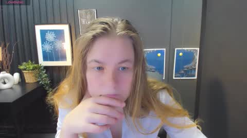 Jade online show from 10.12.25