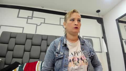 Jade  online show from 12.02.24