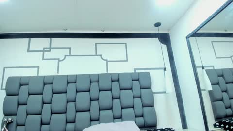 Jade  online show from 12.24.24