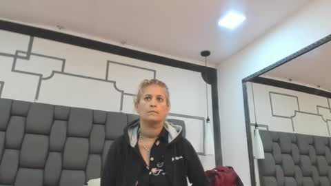 Jade  online show from 10.16.25