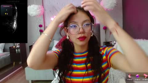 Snapshot of jade_storm_ chatting on 02.01.25 JADE online show from 02.01.25