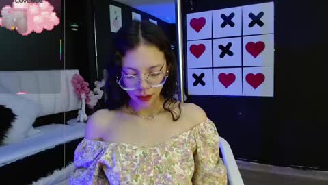 Snapshot of jade_storm_ chatting on 02.20.25 JADE online show from 02.20.25