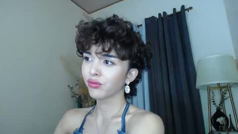 Snapshot of jade_the_vergin02 chatting on 10.05.25 Adriana online show from 10.05.25