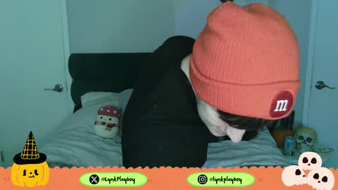 Jaden Lynx online show from 10.31.25