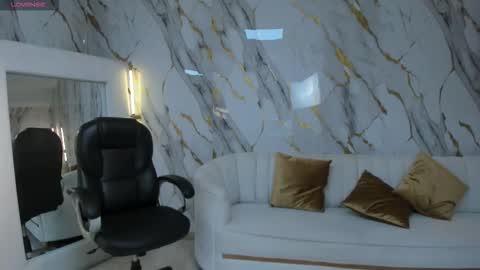 JADE EVANS online show from 03.23.26