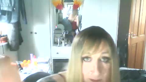 Jademinx online show from 02.20.25