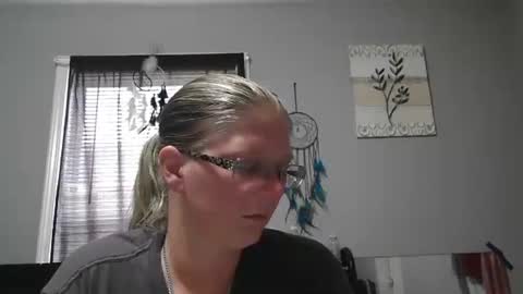 Snapshot of jadeluv chatting on 11.01.25 JadeLuv online show from 11.01.25