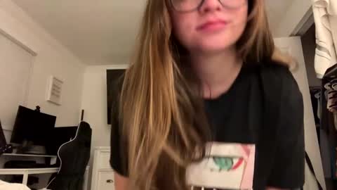 Snapshot of jademonroe0522 chatting on 10.13.25 jademonroe0522 online show from 10.13.25