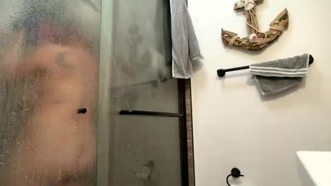 Snapshot of jademonroe0522 chatting on 10.30.25 jademonroe0522 online show from 10.30.25