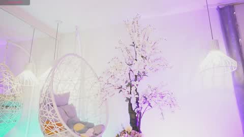 Snapshot of jadesummerr chatting on 09.22.25 Jade Summer online show from 09.22.25