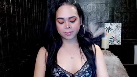 Jade online show from 12.22.24