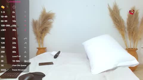 jadiya   Hot online show from 12.24.24