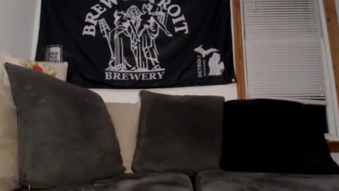 Naughty Jae online show from 12.23.25