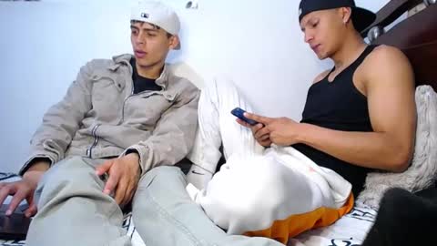 jahn_ashford1 online show from 02.08.25