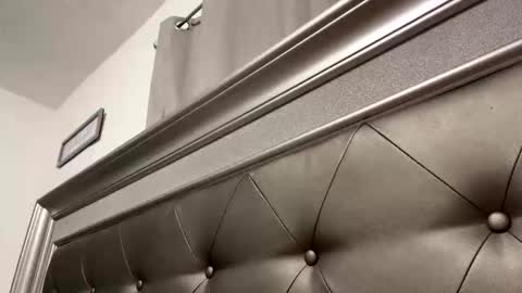 RHLM1990 online show from 11.23.25