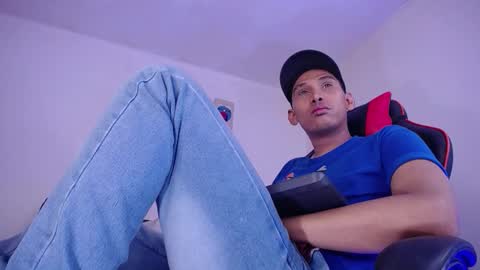 JAISON HALLS online show from 10.23.25