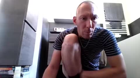 Snapshot of jak_81 chatting on 07.22.26 jak_81 online show from 07.22.26