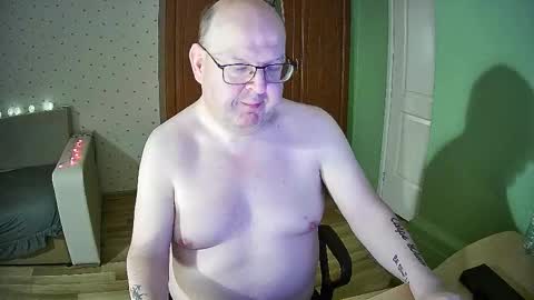 Snapshot of jake230975 chatting on 12.10.24 Jake2309 online show from 12.10.24