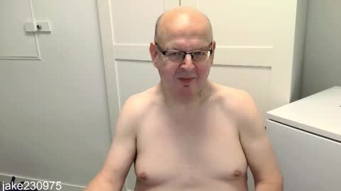 Snapshot of jake230975 chatting on 09.23.25 Jake2309 online show from 09.23.25