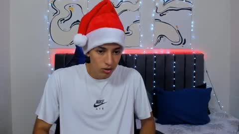 Snapshot of jake_shadow14 chatting on 12.16.24 Hi guys im new 3 online show from 12.16.24