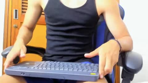 Snapshot of jake_shadow14 chatting on 01.24.25 Hi guys im new 3 online show from 01.24.25