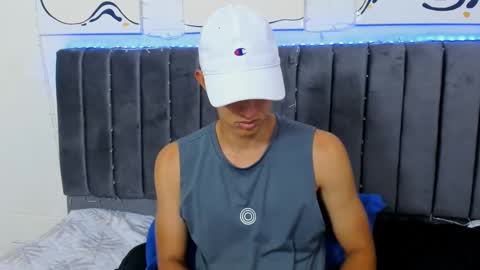 Snapshot of jake_shadow14 chatting on 03.03.25 Hi guys im new 3 online show from 03.03.25