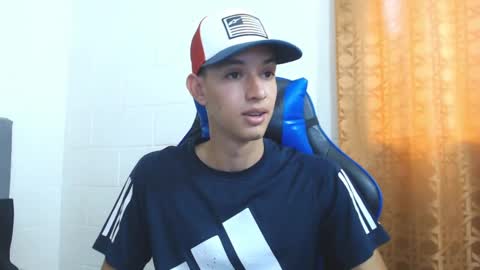 Snapshot of jake_shadow14 chatting on 03.10.25 Hi guys im new 3 online show from 03.10.25