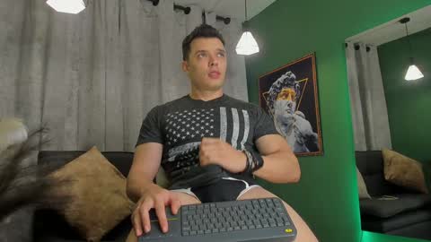 Jake Tyler online show from 01.11.25