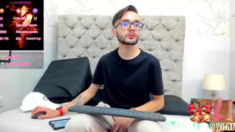 jakemagnus_ online show from 12.31.24