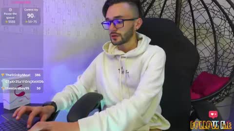 jakemagnus_ online show from 02.12.25