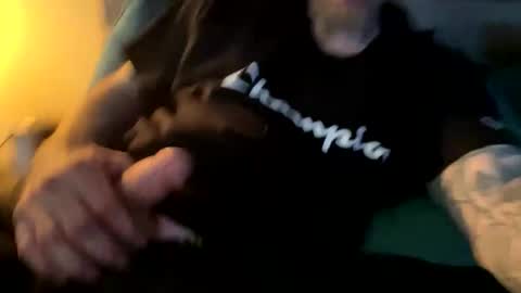 Snapshot of jakenorman083 chatting on 10.29.25 jakenorman083 online show from 10.29.25