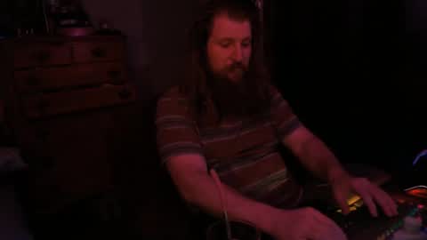 Snapshot of jakesbiggsnake chatting on 01.06.25 jakesbiggsnake online show from 01.06.25