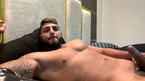 my name is sebas If you come here dont hesitate to say hello Im a guy who really likes having conversations and having hot online show from 02.24.26