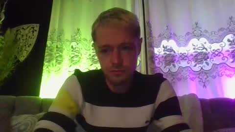 Snapshot of jakjakrabbit chatting on 10.19.25 jakjakrabbit online show from 10.19.25