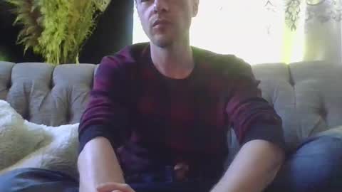 Snapshot of jakjakrabbit chatting on 10.27.25 jakjakrabbit online show from 10.27.25