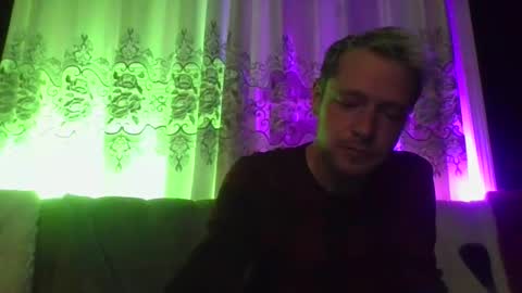 Snapshot of jakjakrabbit chatting on 10.29.25 jakjakrabbit online show from 10.29.25