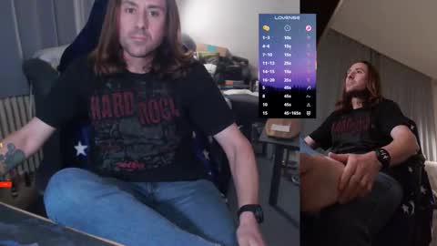 Snapshot of jalex_moony chatting on 10.03.25 Alex online show from 10.03.25