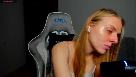 Sofia online show from 03.25.26